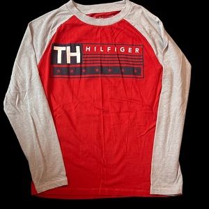 Tommy Hilfiger Long Sleeve Tee Size: Large 16/18